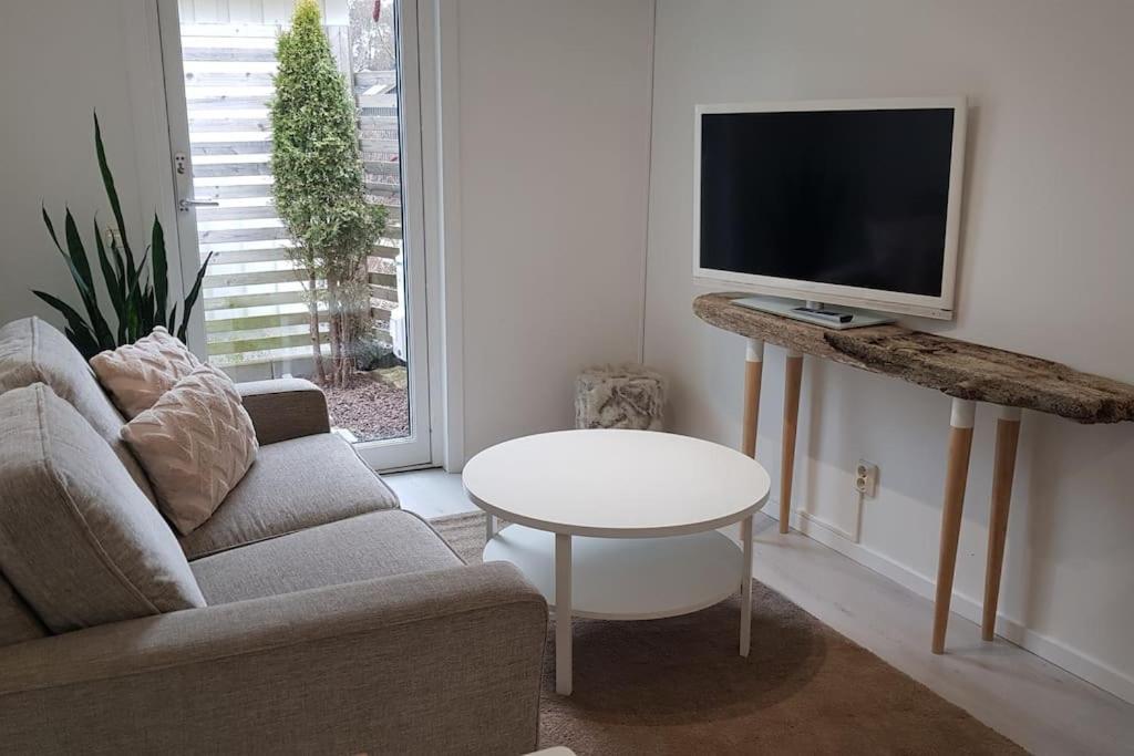 Strömstad Lgh Lillemor, Naera Havet, Staden Och Naturen מראה חיצוני תמונה